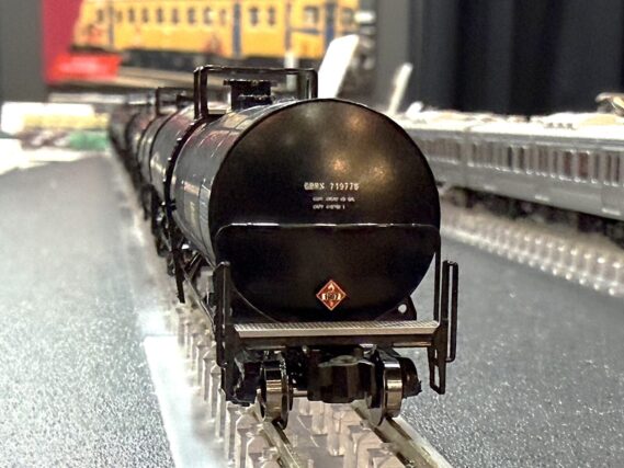 KATO 106-4801 Greenbrier Tank Car 8 Car Set, GBRX Set A カトー Nゲージ 鉄道模型