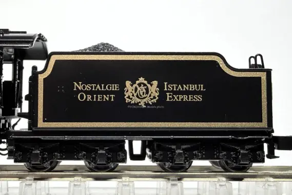 D51 498号機 オリエントエクスプレス'88が入線しました。 KATO 2016-D
