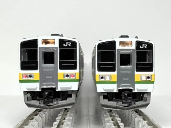 211系3000番代（両毛線・矢絣色）A28編成が入線しました。 TOMIX 97237