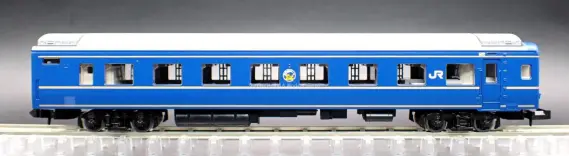 24系 寝台特急（あけぼの）が入線しました。 TOMIX 97611 ｜ 製品情報