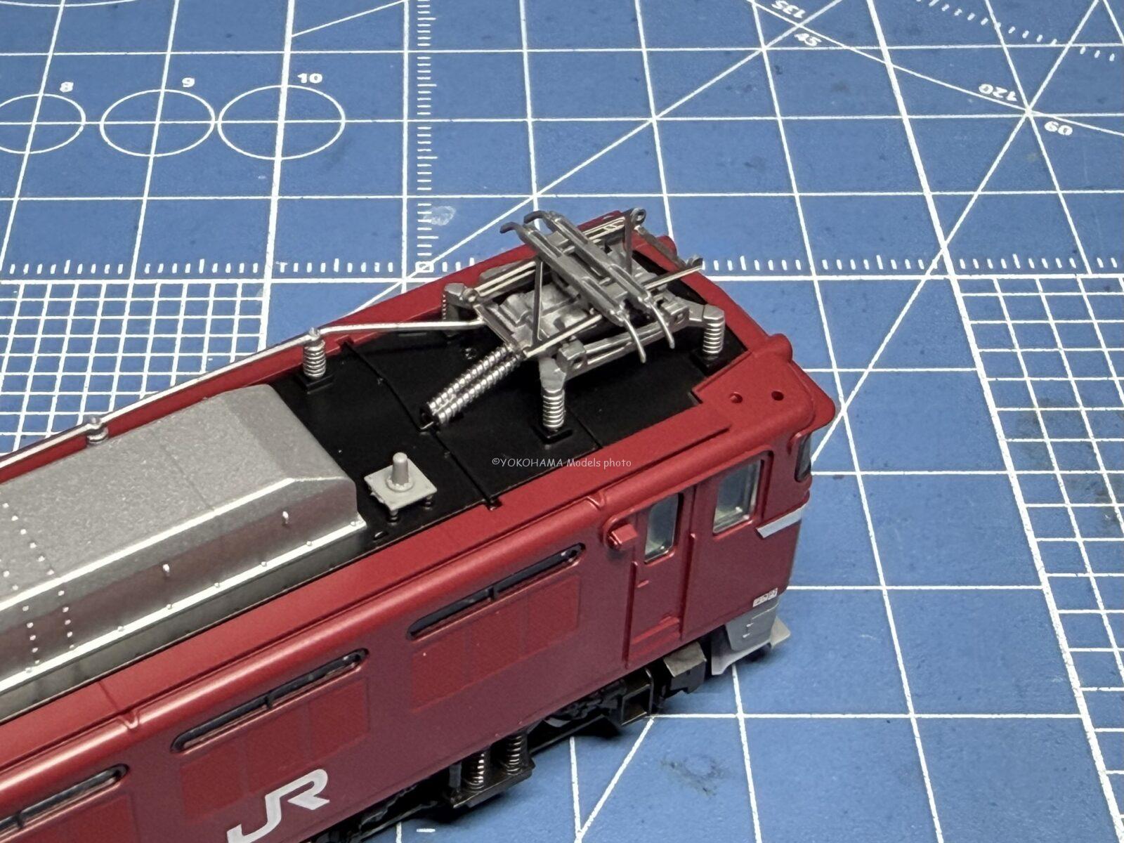 EF81形 青森車両センター・双頭形連結器付 が入線しました。 TOMIX