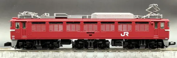 EF81 2種セット EF81形 青森車両センター・双頭形連結器付 が入線しました。 TOMIX