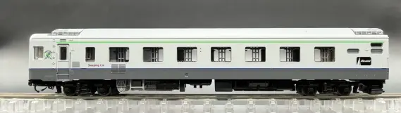 待望の宗谷本線急行用キハ400系「利尻」が入線しました。 TOMIX 97240