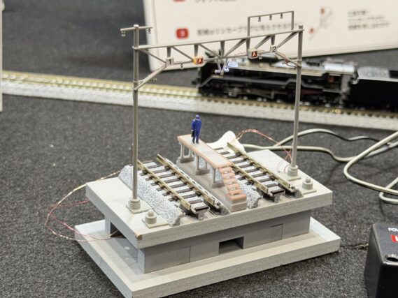 KATO き電入切標·構内照明灯·裸電球 JustPlug Nゲージ 鉄道模型用品
