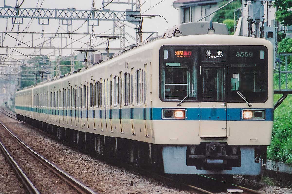 ☆未使用☆GM小田急8000形 未更新車 基本4両 小田急8000形（未更新車）基本4両編成セット（動力付き） 2027年1月