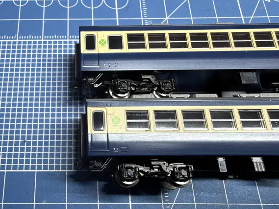 国鉄 113系1000番代（横須賀・総武快速線・幕張電車区）が入線しました