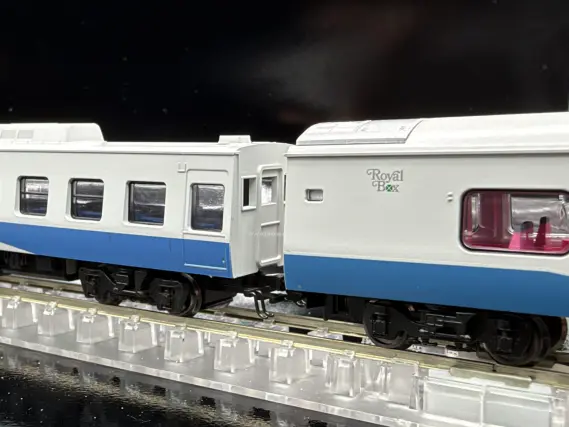 伊豆急 サロ2183「ロイヤルボックス」が入線しました。 MICROACE A6277